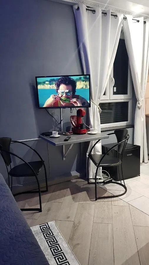 Chambre luxueuse proche centre ville et aéroport Montignies-sur-Sambre Appartamento